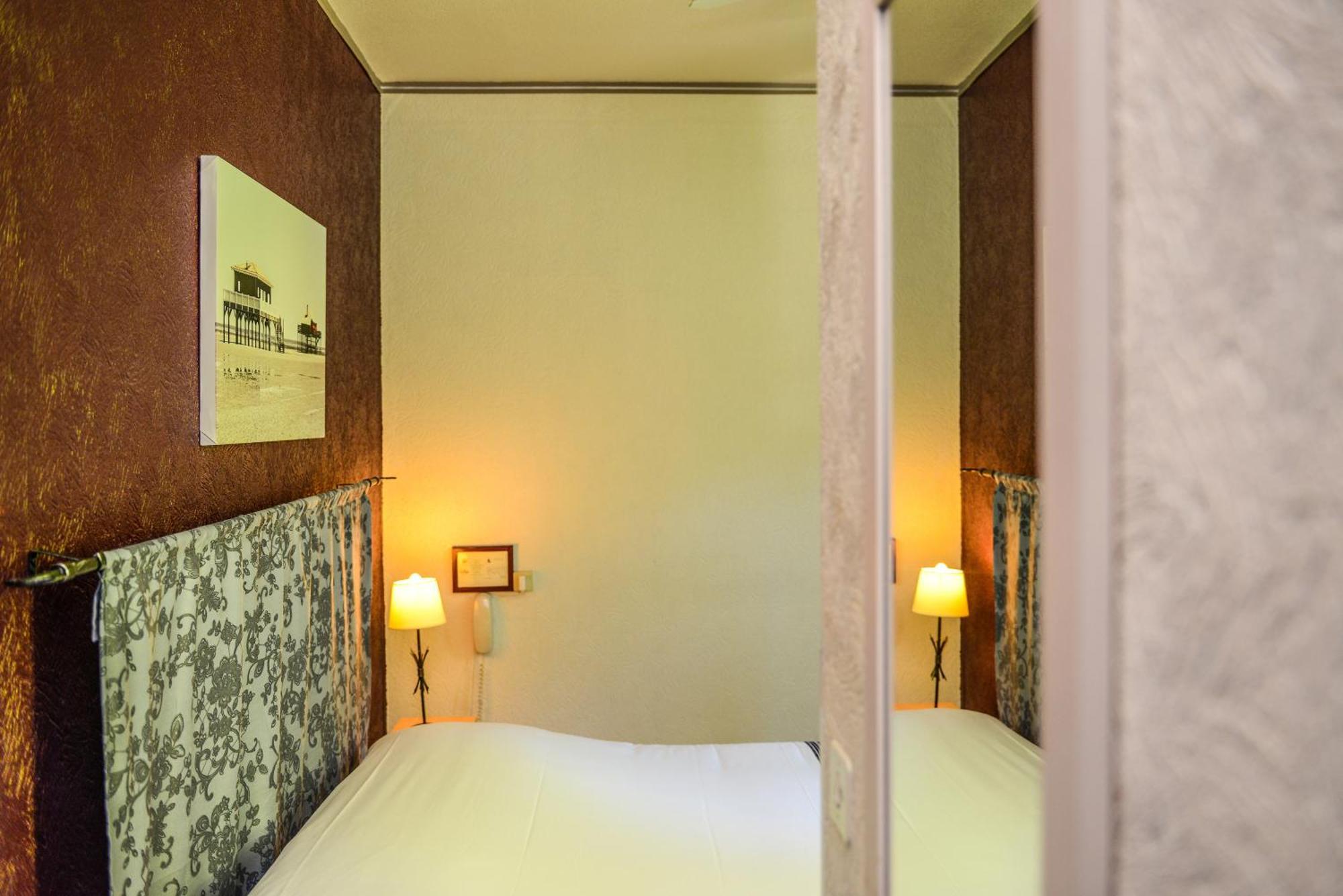 Logis Hostellerie Du Neez Gan Cameră foto